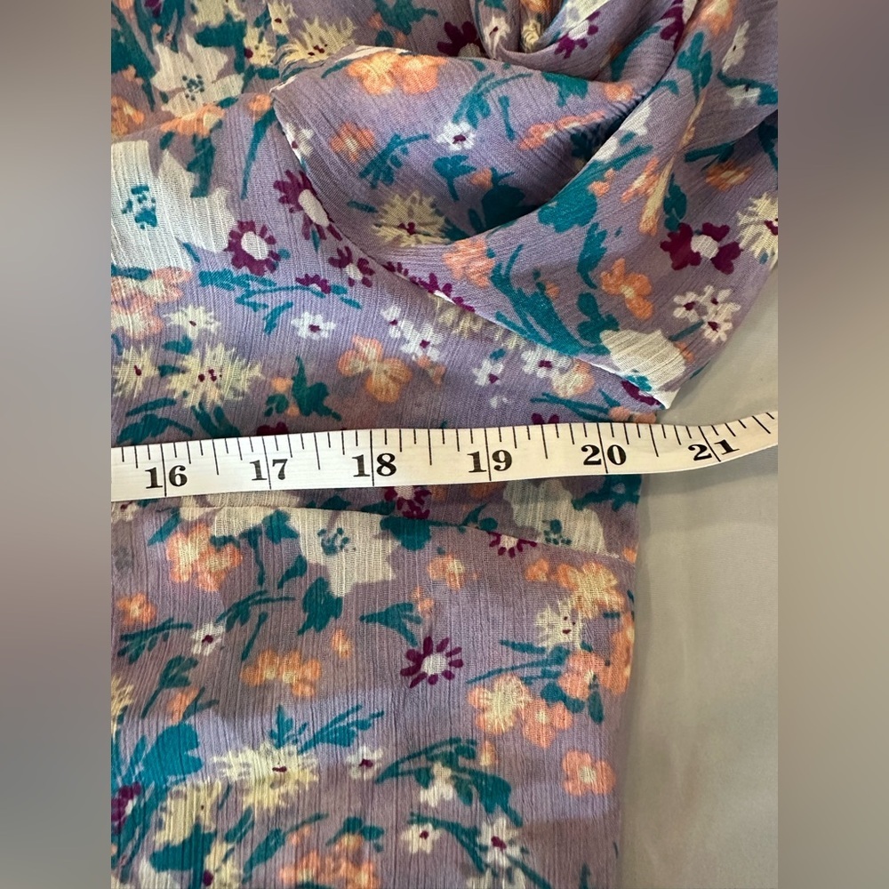 ModCloth Lavender Floral Chiffon Blouse Peter Pan Lace Collar Size L - Picture 8 of 10